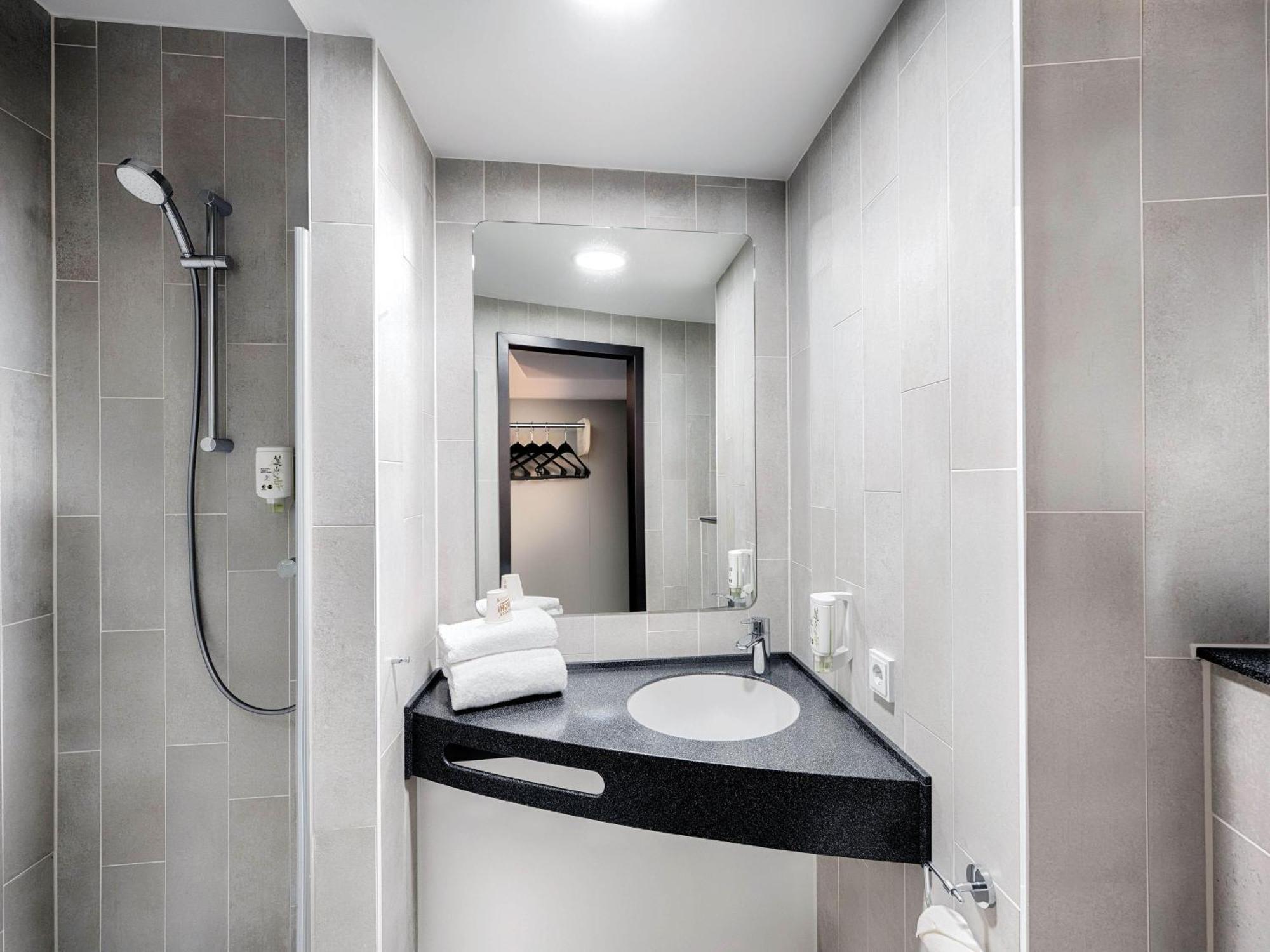 Hannover-city Hotel 3*